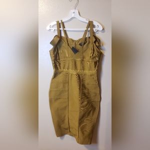 Fashion Nova dress size large olive green bodycon